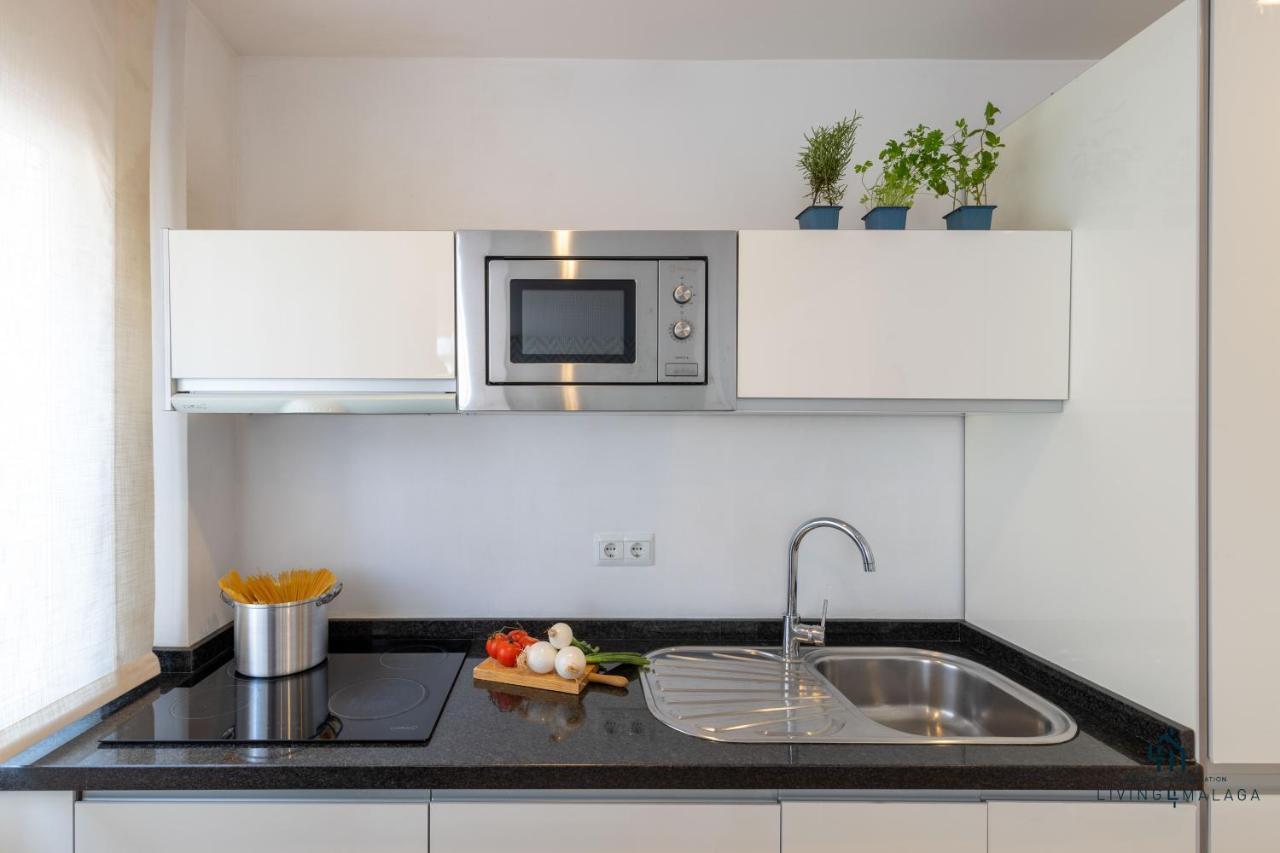 Living4Malaga Sea Breeze Apartment Экстерьер фото